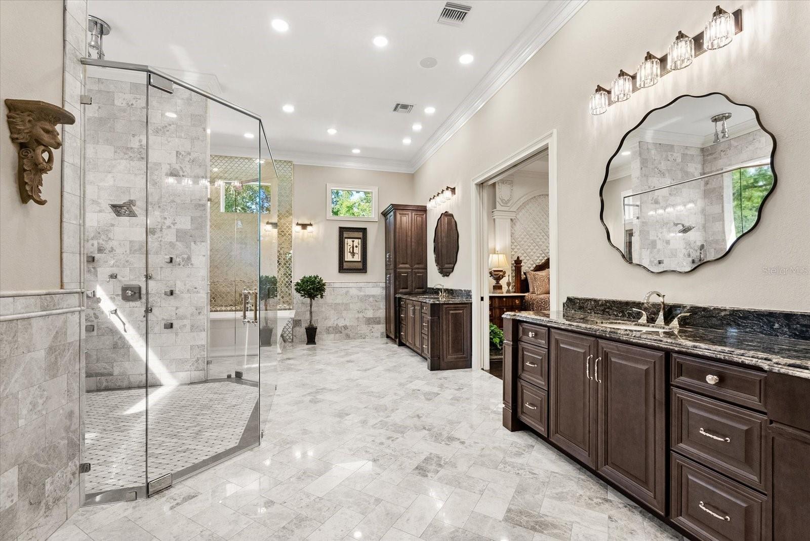 Image 42 of 100 For 921 Sweetwater Club Boulevard