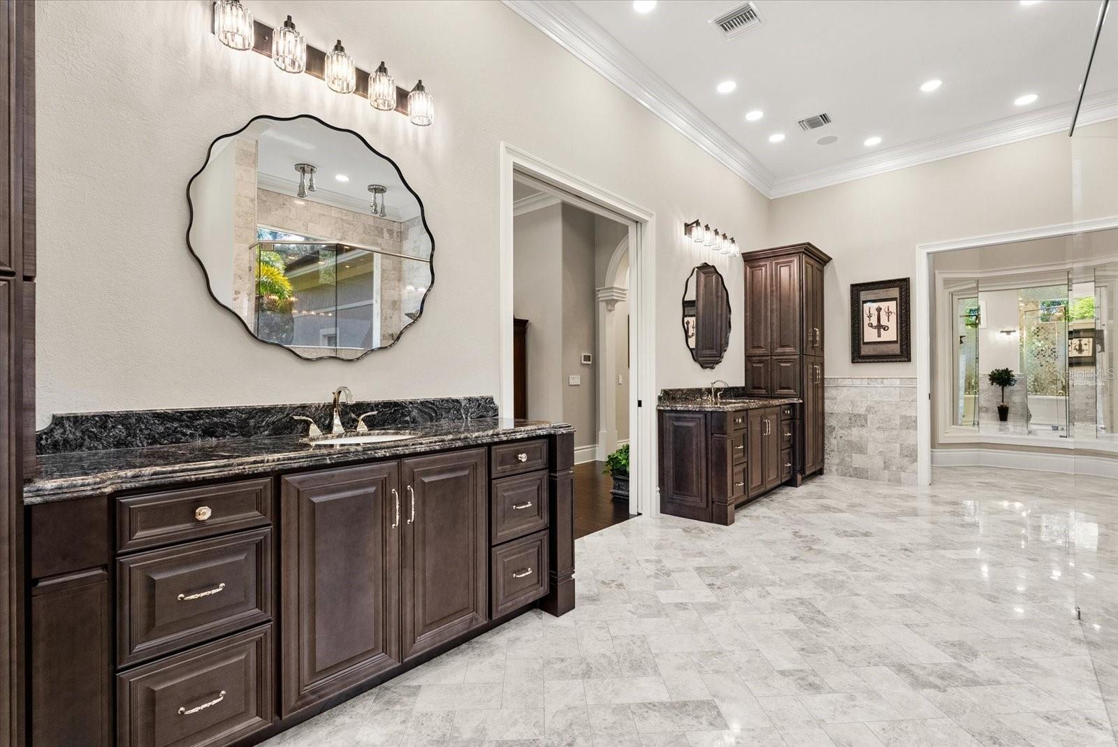 Image 43 of 100 For 921 Sweetwater Club Boulevard