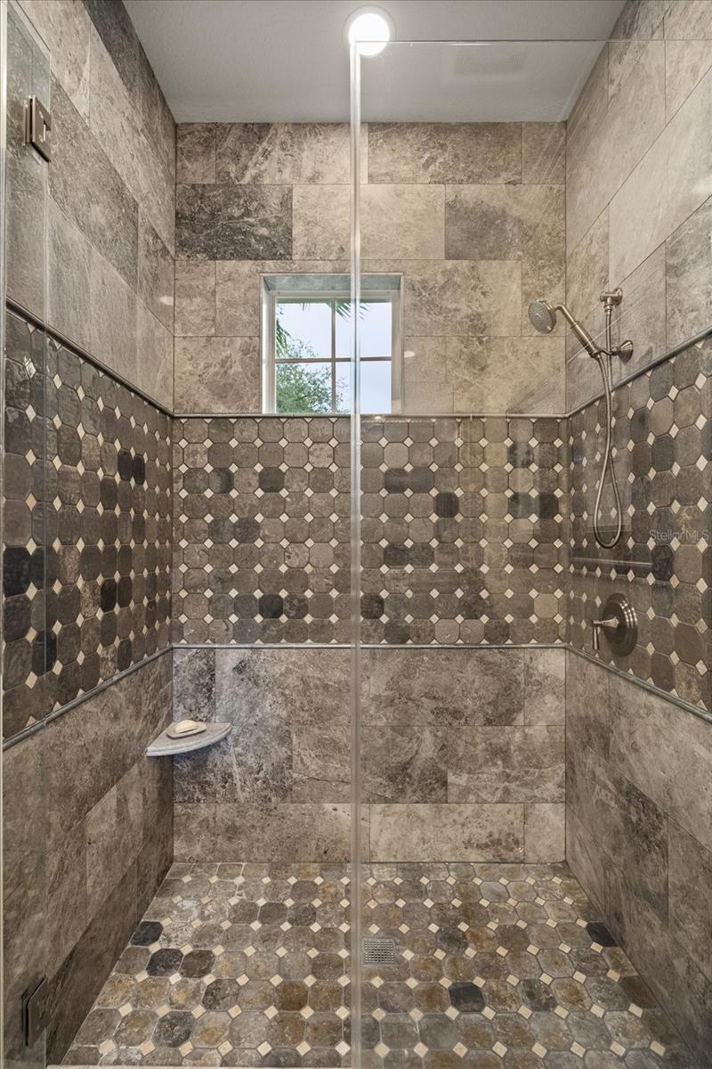 Image 70 of 100 For 921 Sweetwater Club Boulevard