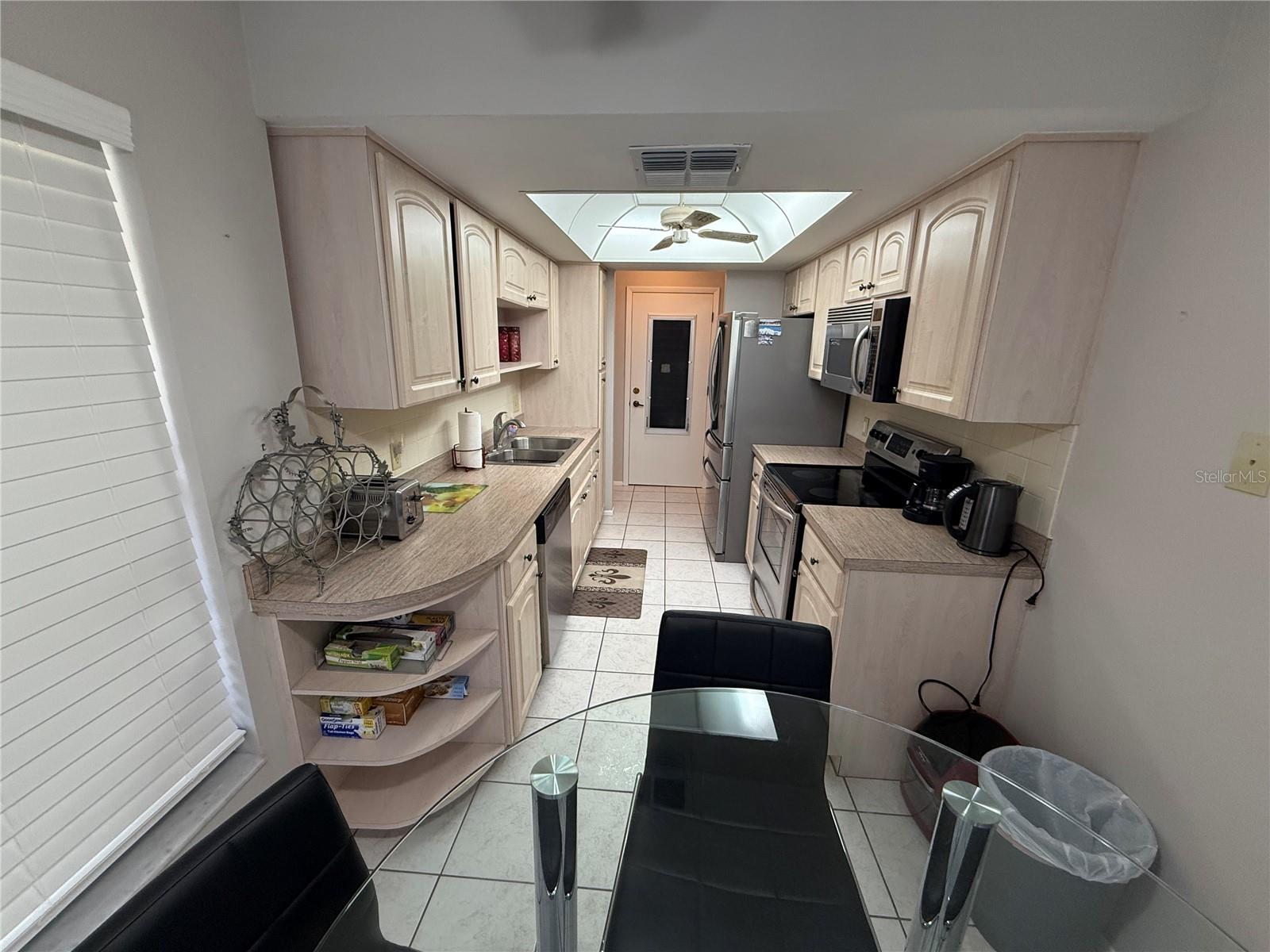 Image 8 of 21 For 4755 Westbury Court 20