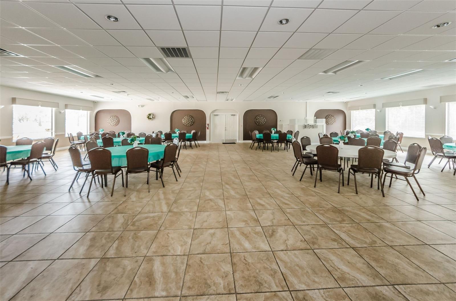 Image 64 of 74 For 11717 Aspenwood Drive