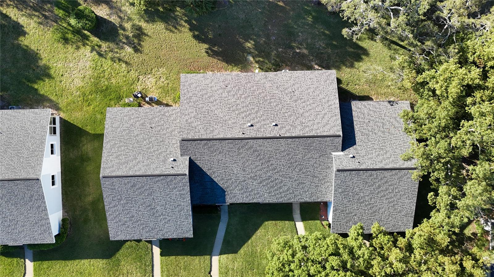 Image 18 of 49 For 7630 Danube Drive