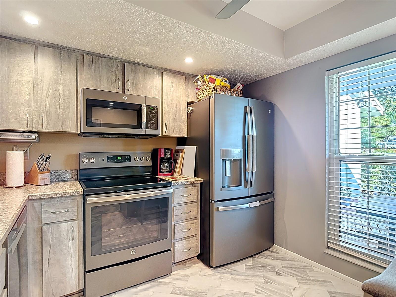 Image 40 of 49 For 7630 Danube Drive