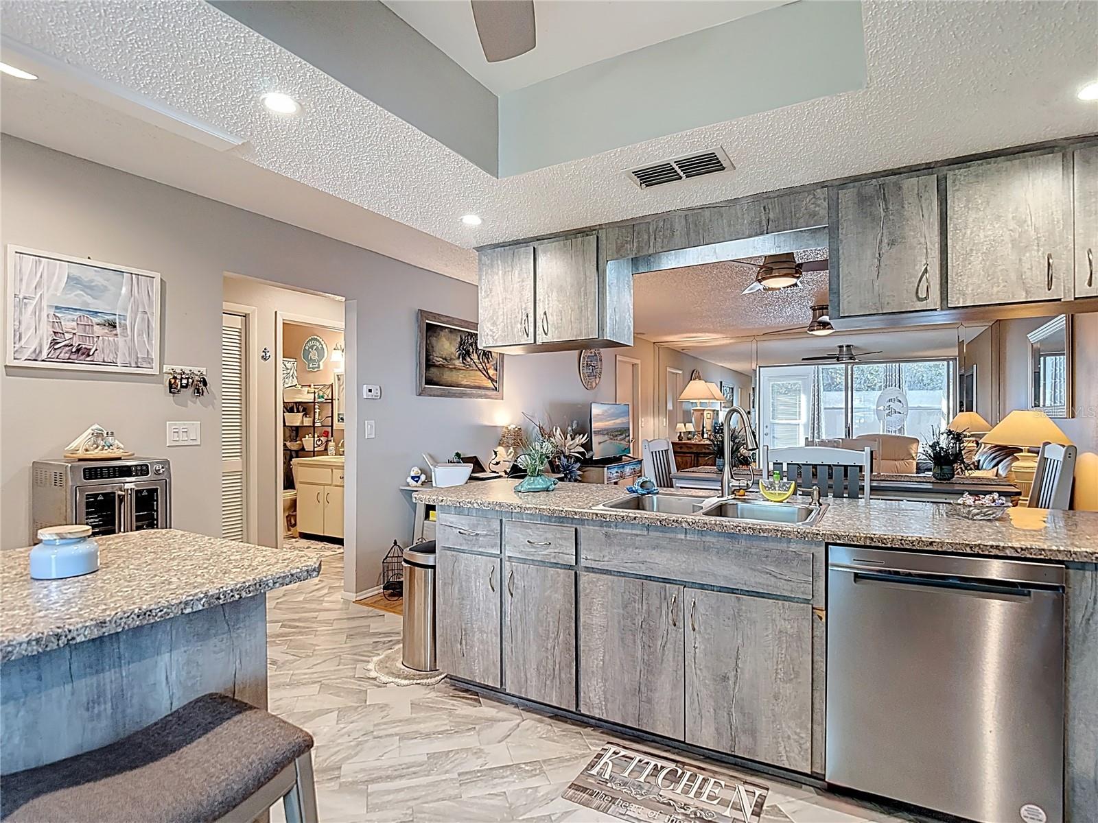 Image 43 of 49 For 7630 Danube Drive