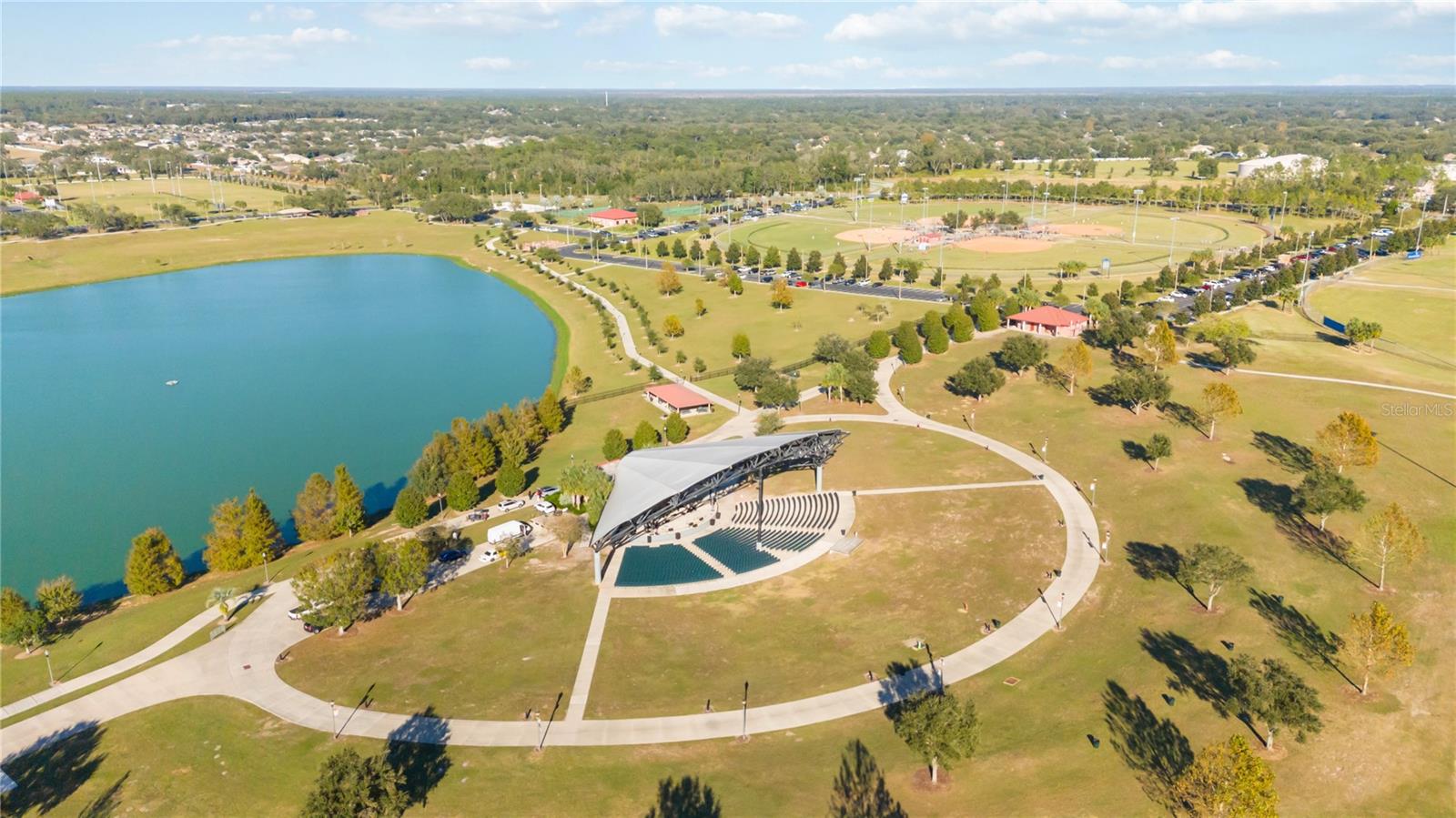 Image 5 of 7 For 425 Orchard Drive