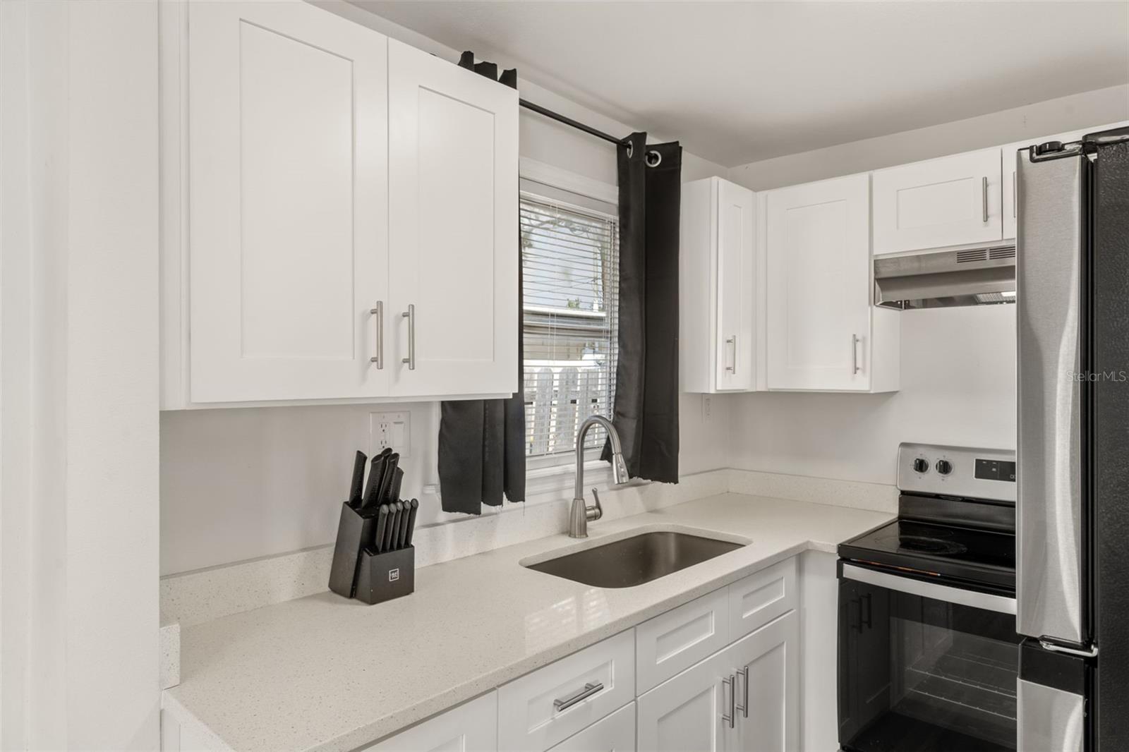 Image 11 of 19 For 7125 Colfax Drive