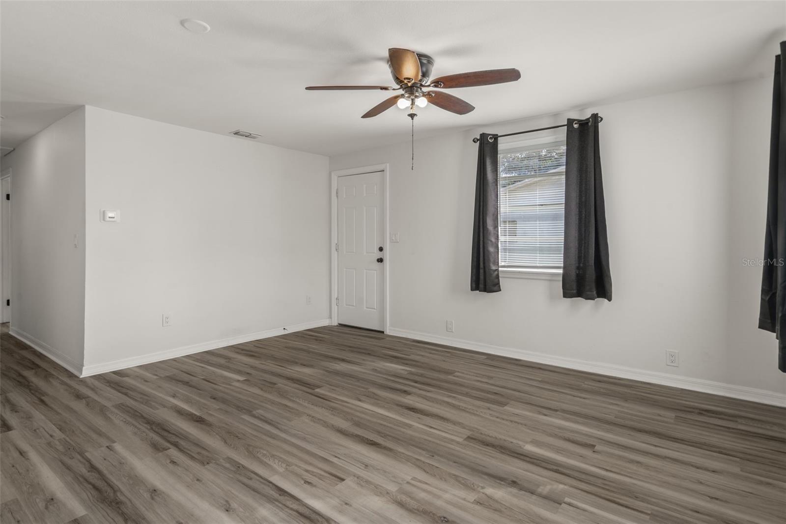 Image 6 of 19 For 7125 Colfax Drive