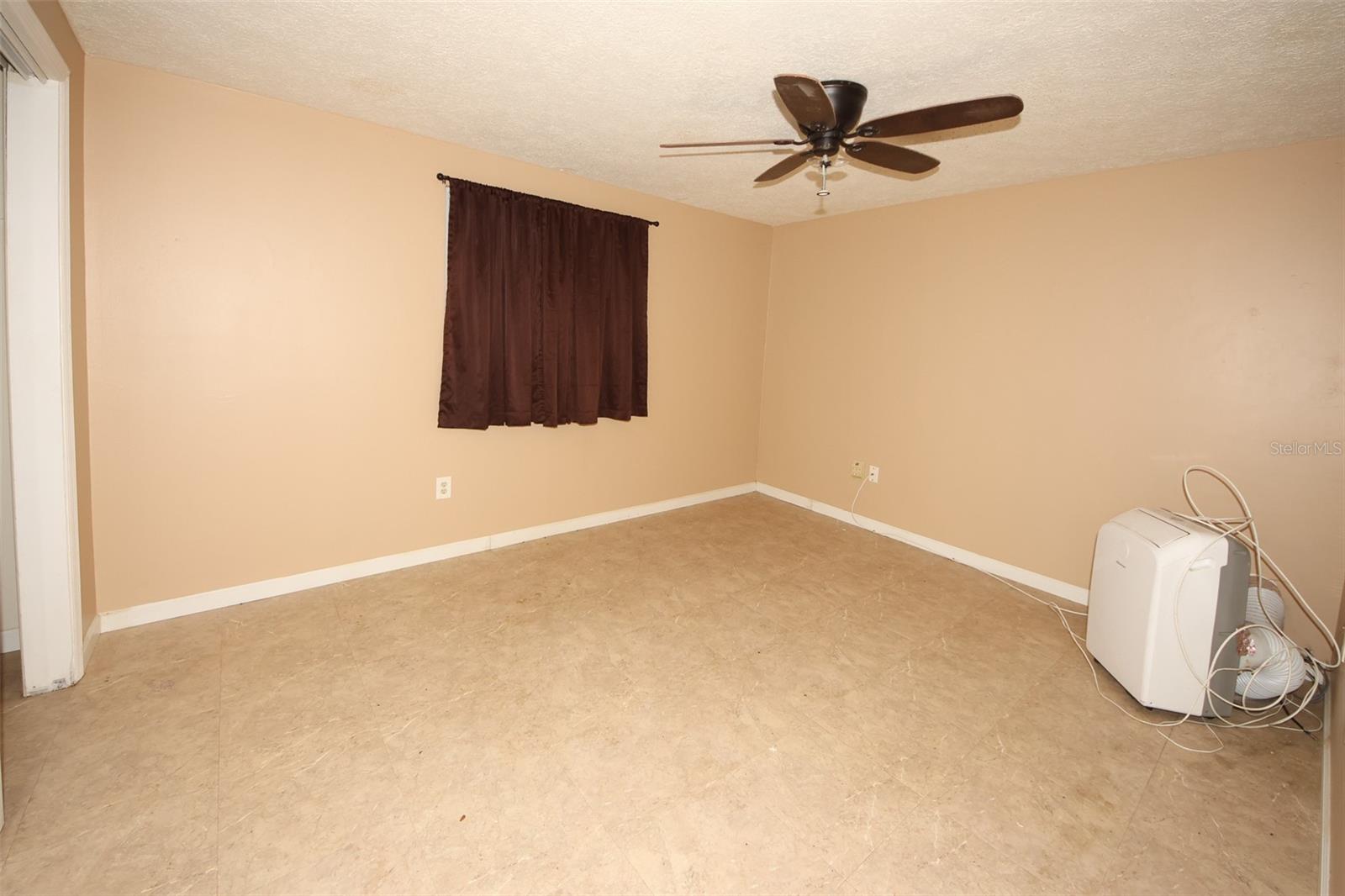 Image 15 of 18 For 6425 Butte Avenue