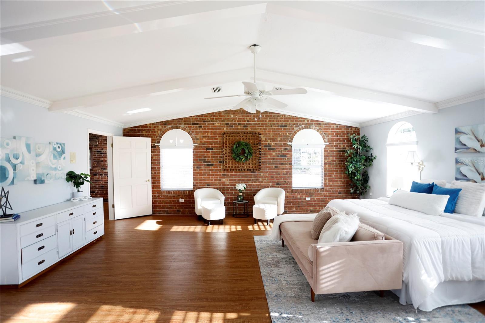 Image 21 of 60 For 23378 Eppley Drive