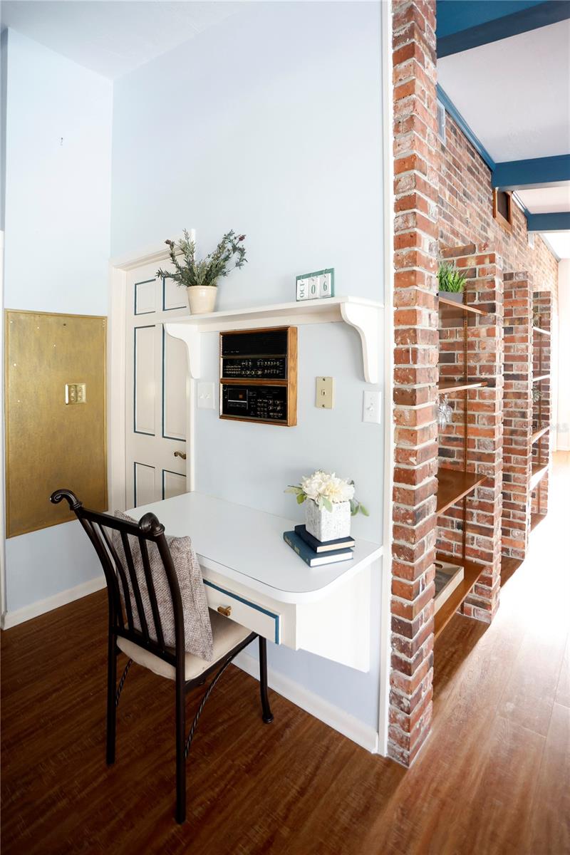 Image 28 of 60 For 23378 Eppley Drive