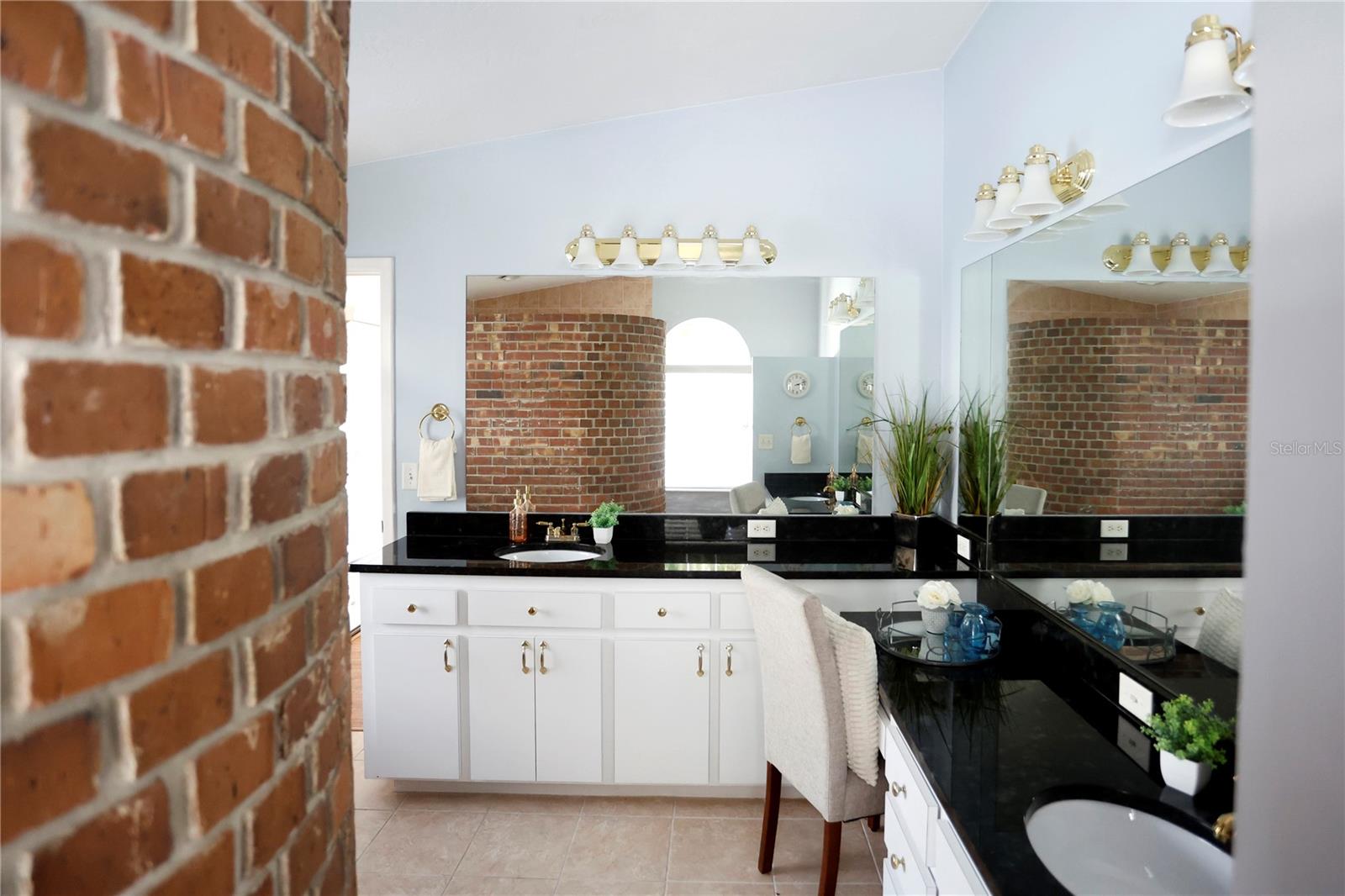 Image 37 of 60 For 23378 Eppley Drive