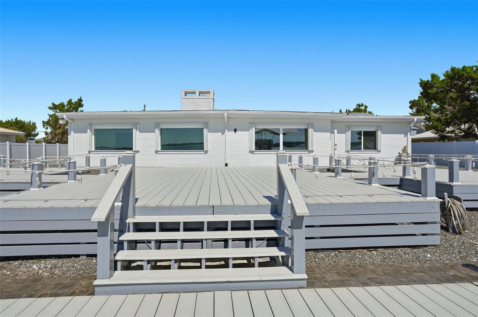 Image 43 of 57 For 11982 Bayshore Drive