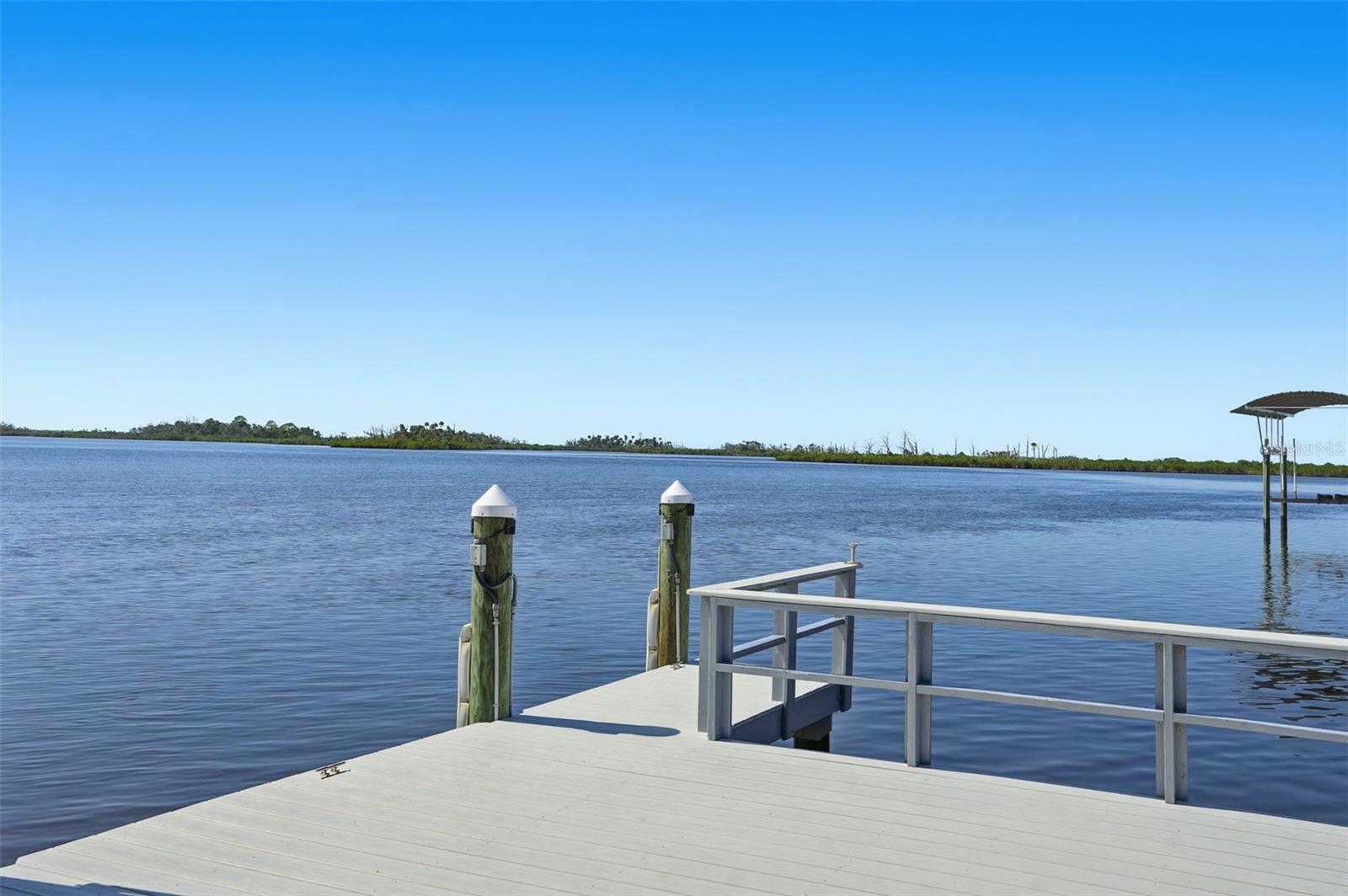 Image 44 of 57 For 11982 Bayshore Drive