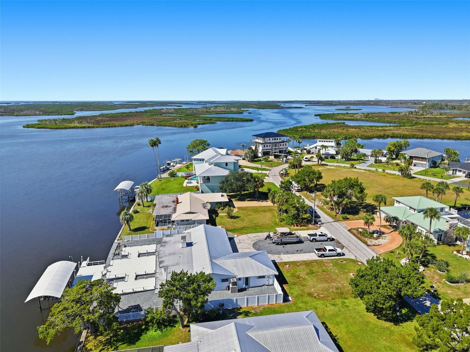 Image 50 of 57 For 11982 Bayshore Drive