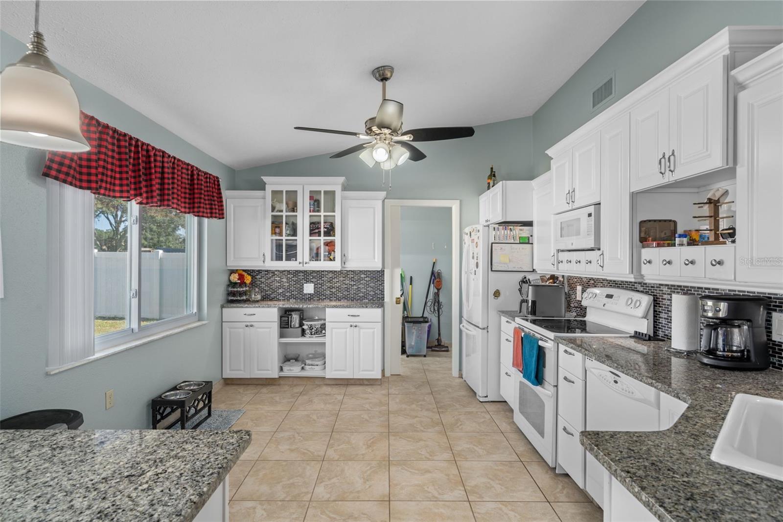 Image 5 of 35 For 7735 Deer Foot Drive