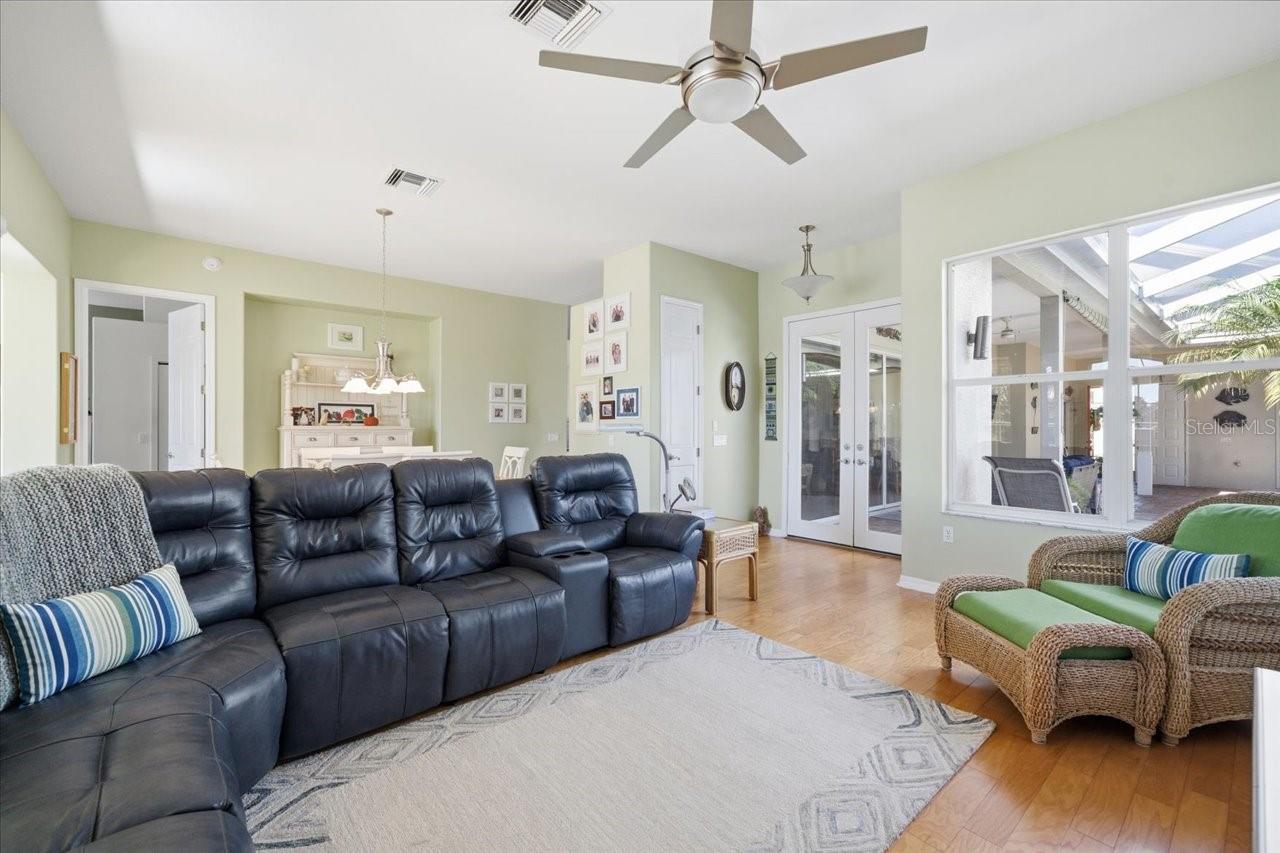 Image 27 of 78 For 8396 Fair Hill Drive