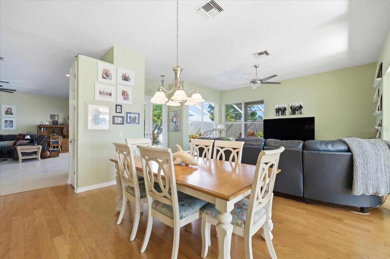 Image 30 of 78 For 8396 Fair Hill Drive