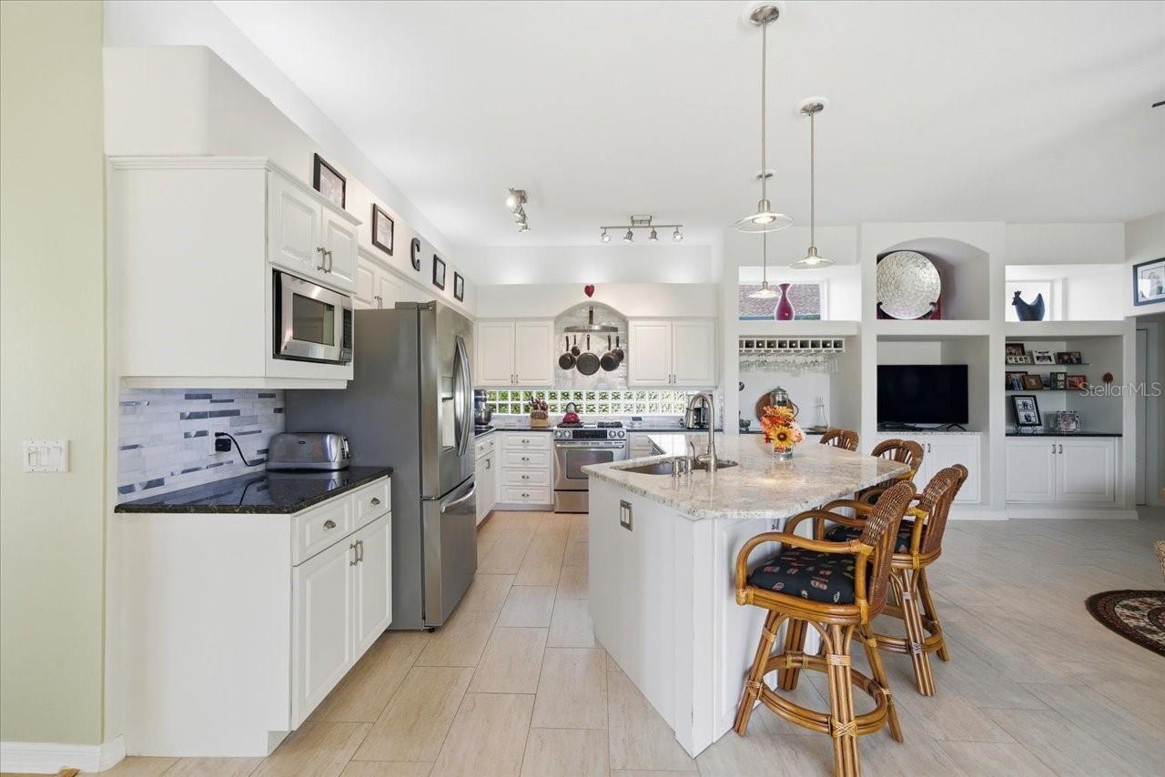 Image 37 of 78 For 8396 Fair Hill Drive