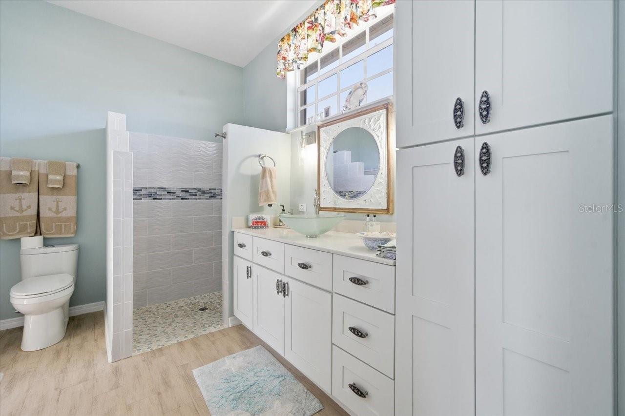 Image 68 of 78 For 8396 Fair Hill Drive