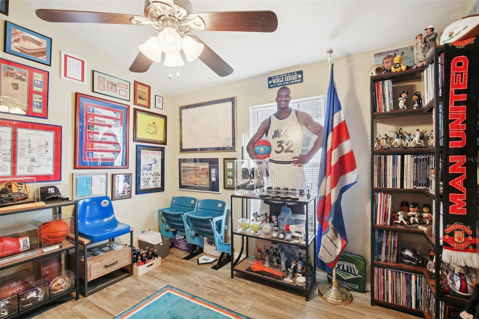 Image 22 of 40 For 8513 Shallow Creek Court