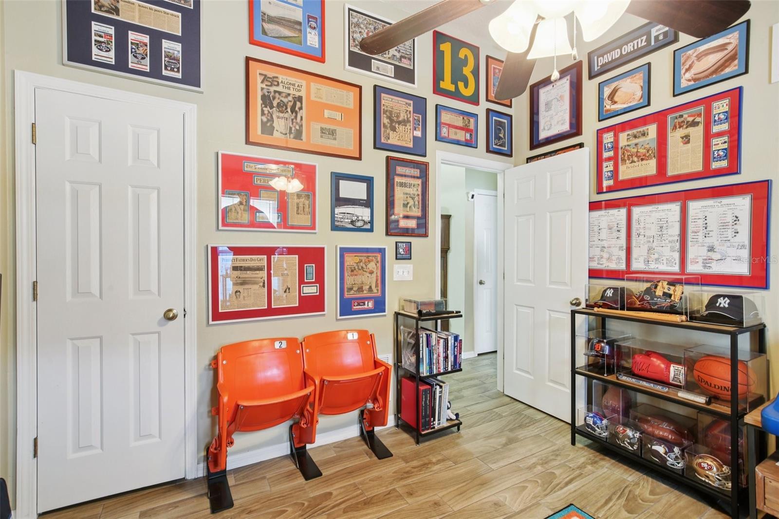 Image 23 of 40 For 8513 Shallow Creek Court