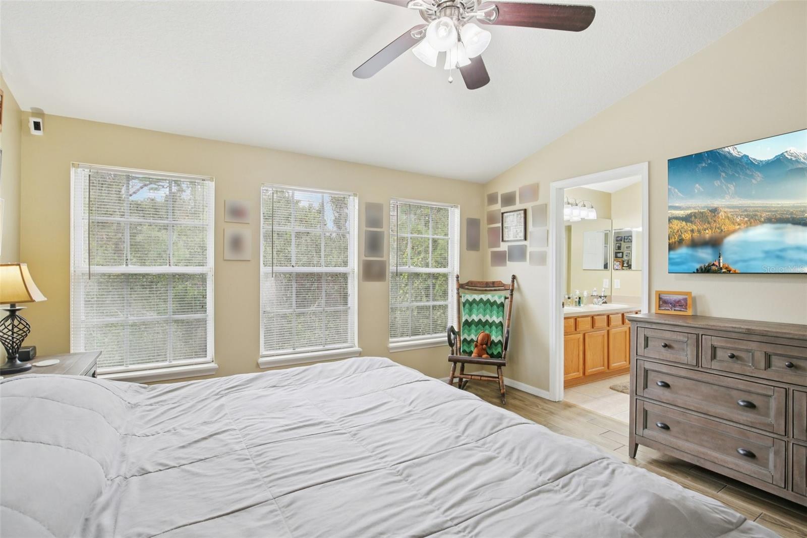 Image 28 of 40 For 8513 Shallow Creek Court