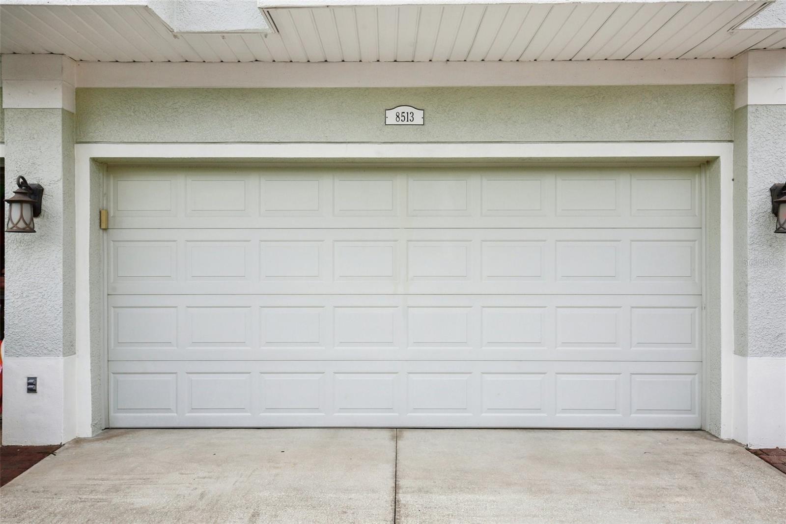 Image 35 of 40 For 8513 Shallow Creek Court