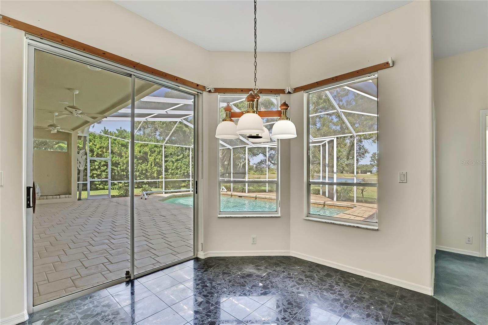 Image 19 of 75 For 4412 Lake In The Woods Drive