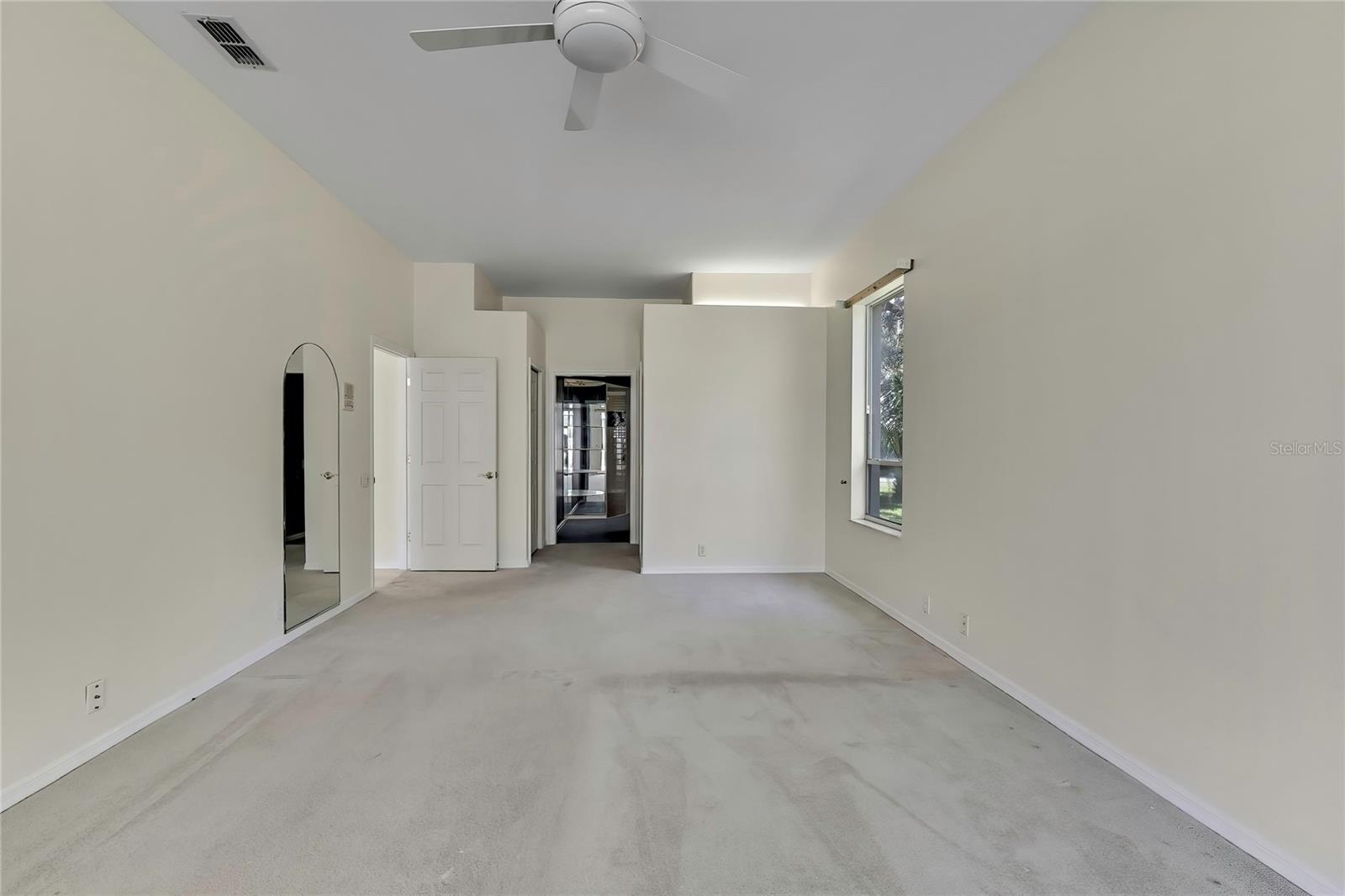 Image 26 of 75 For 4412 Lake In The Woods Drive