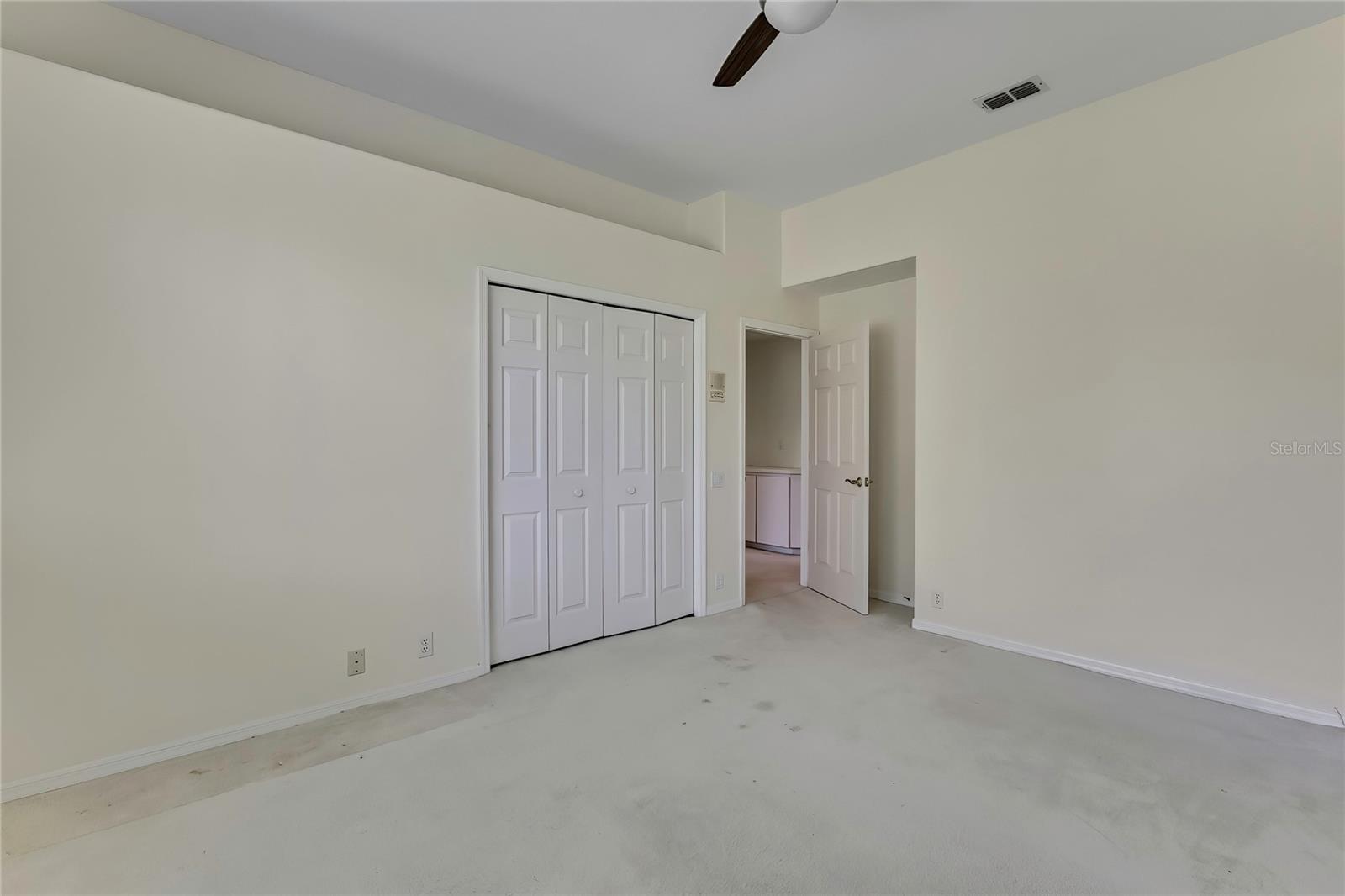 Image 39 of 75 For 4412 Lake In The Woods Drive