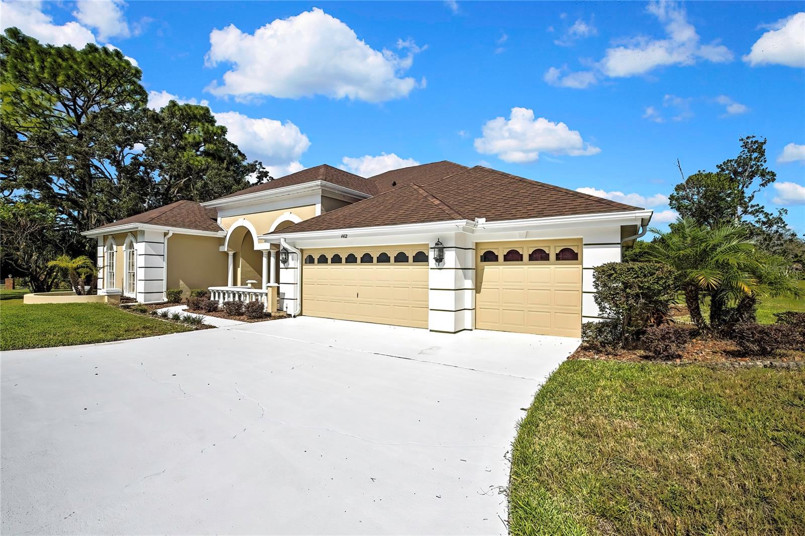 Image 59 of 75 For 4412 Lake In The Woods Drive