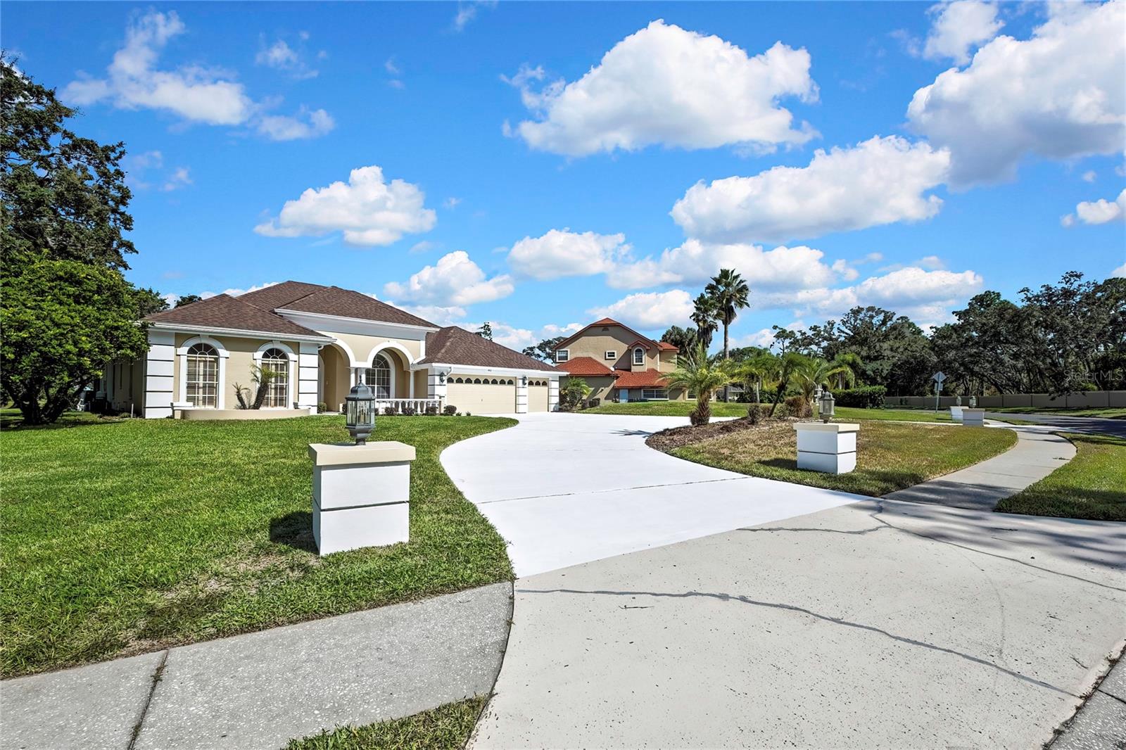 Image 62 of 75 For 4412 Lake In The Woods Drive