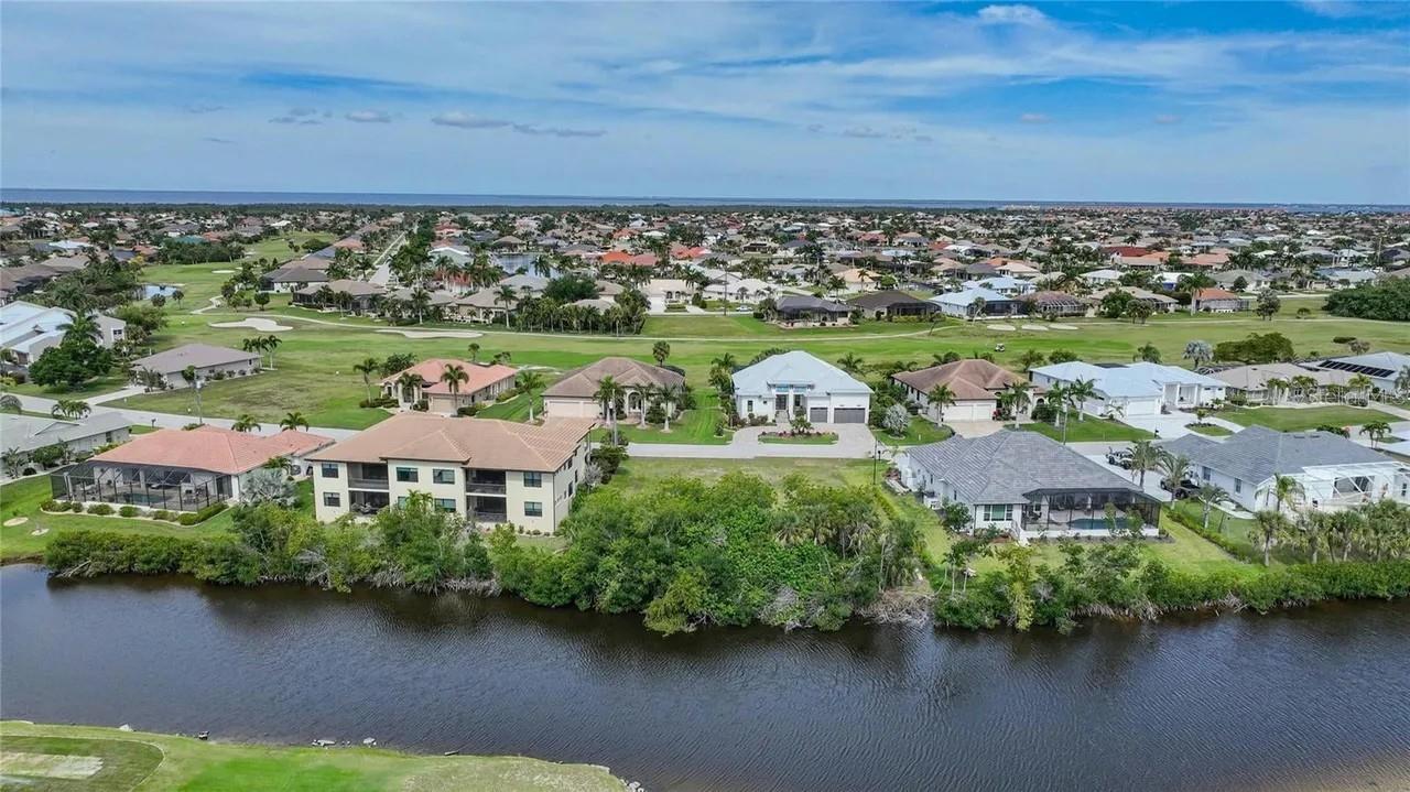 Image 5 of 7 For 2053 Padre Island Drive