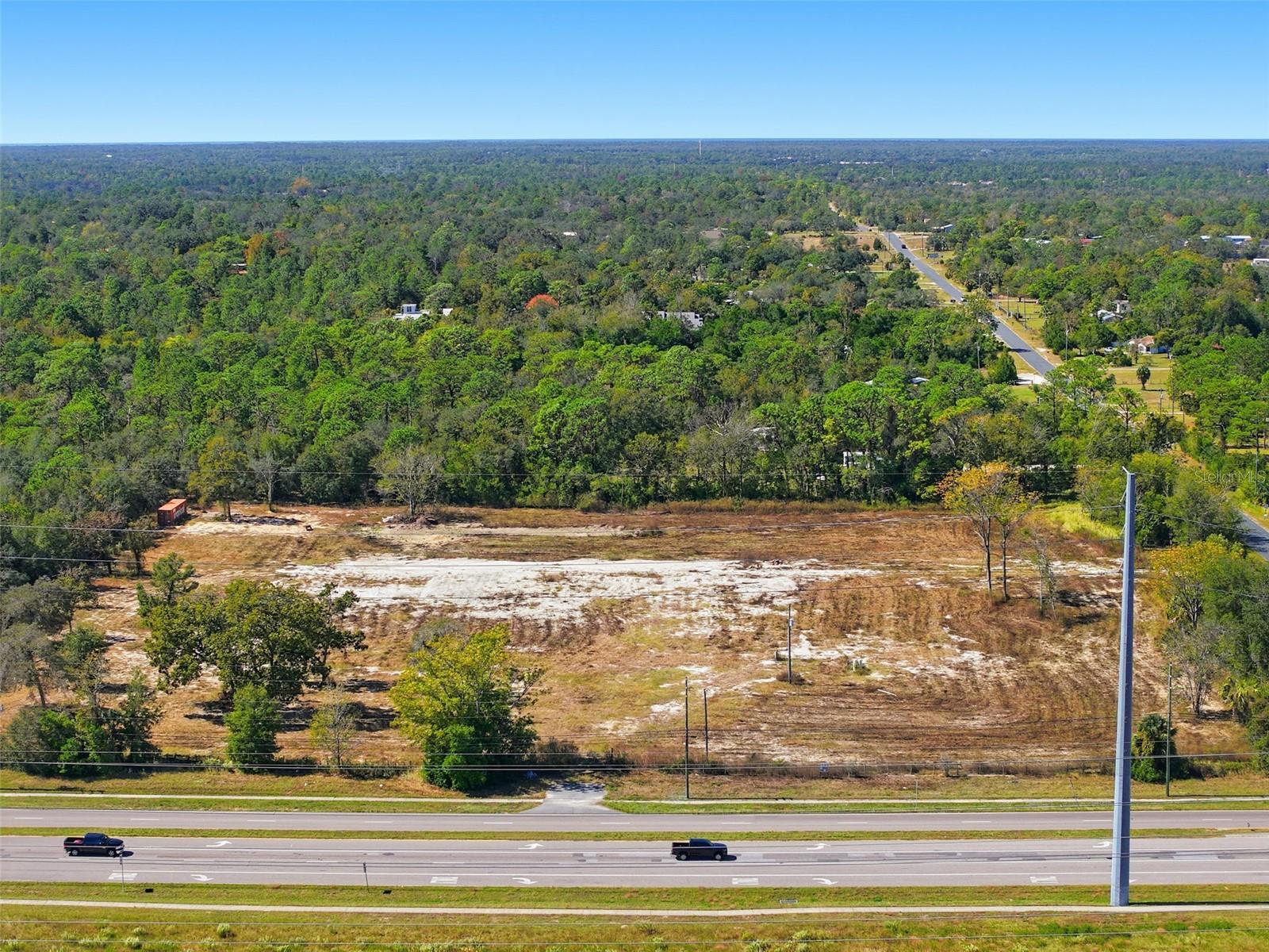 Listing photo id 8 for 9247 Sunshine Grove Road