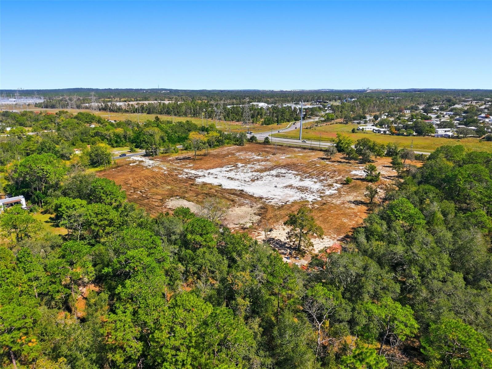 Listing photo id 14 for 9247 Sunshine Grove Road