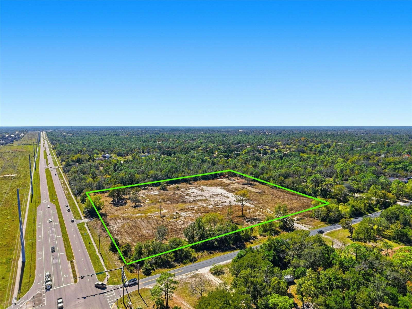 Listing photo id 2 for 9247 Sunshine Grove Road