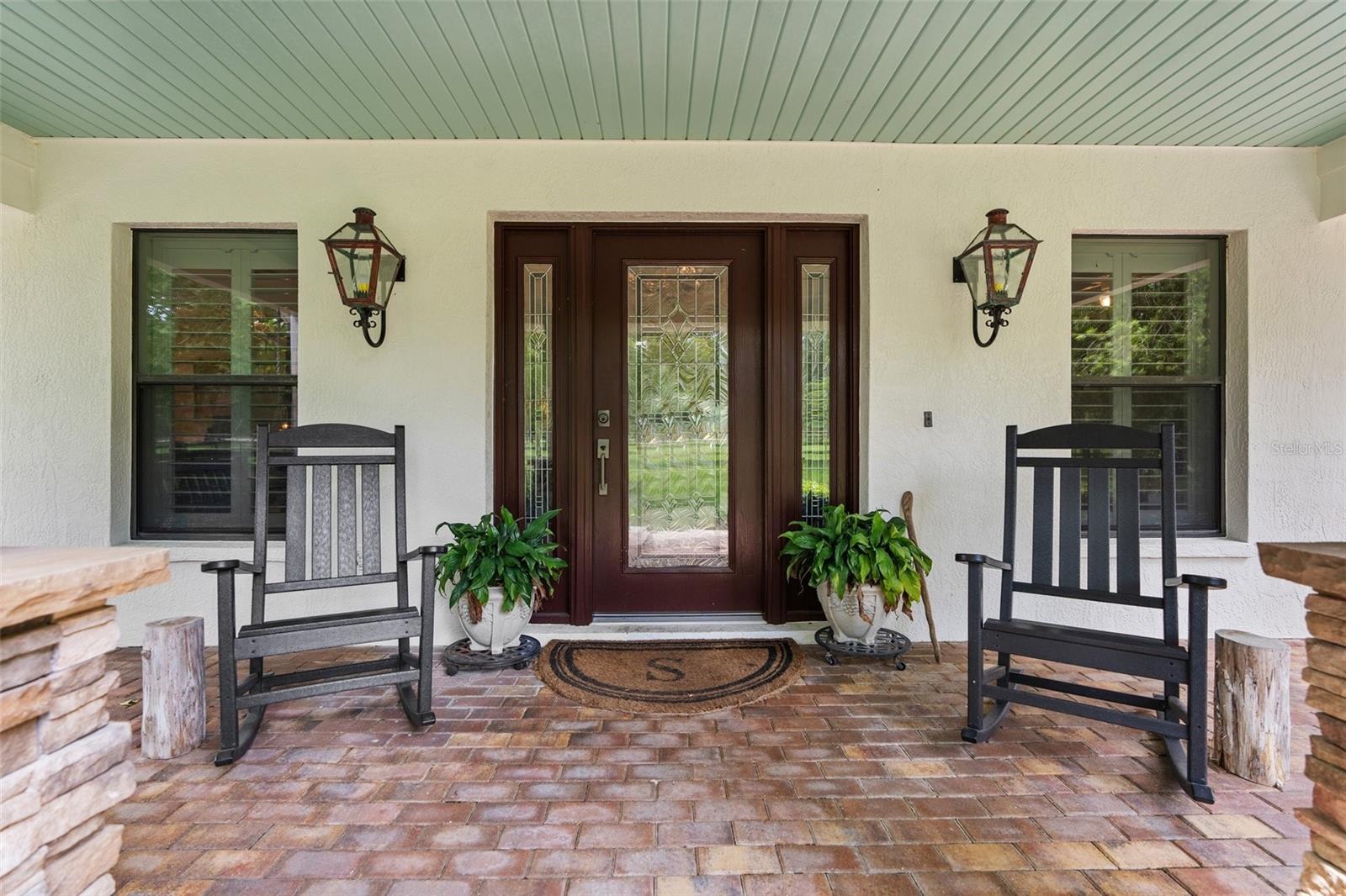 Listing photo id 9 for 1325 Culbreath Road