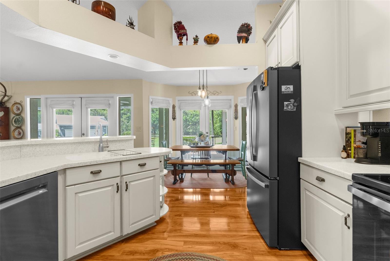 Listing photo id 24 for 1325 Culbreath Road