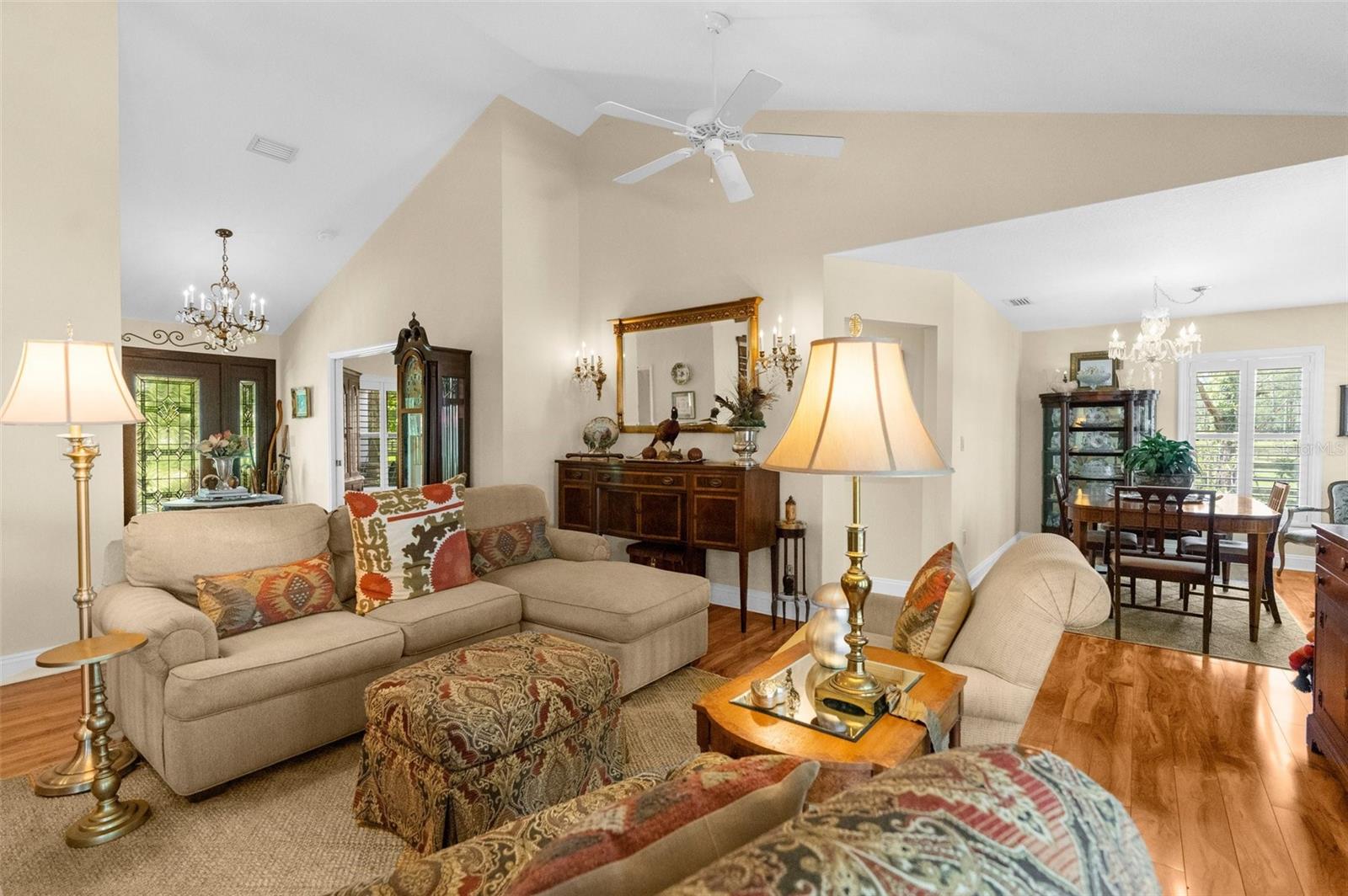 Listing photo id 30 for 1325 Culbreath Road