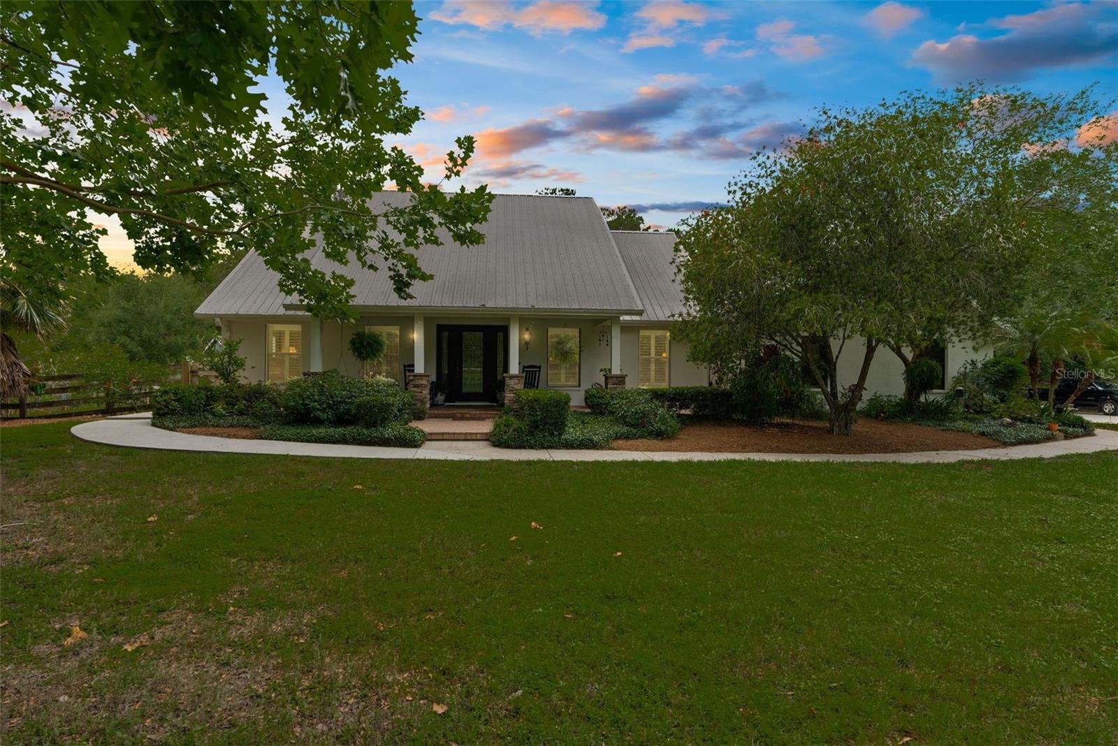 Listing photo id 87 for 1325 Culbreath Road