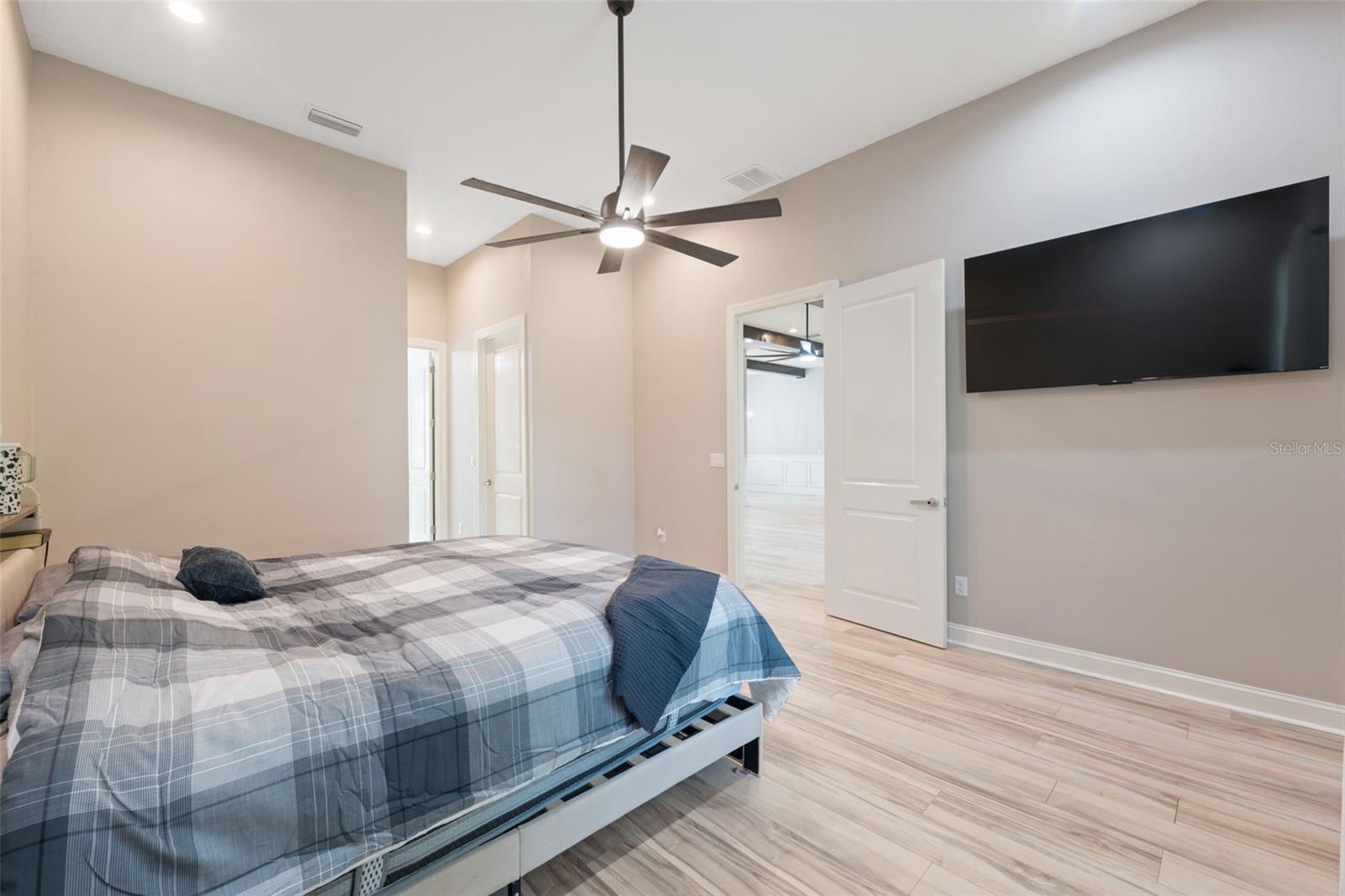 Image 60 of 65 For 11780 Osprey Avenue