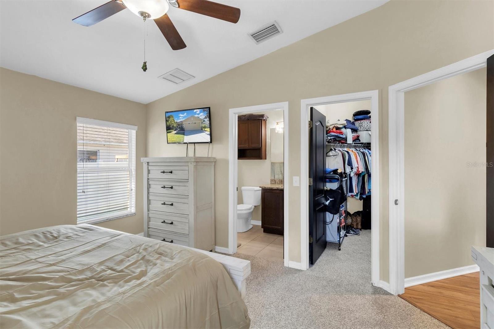 Image 14 of 27 For 12348 Field Point Way