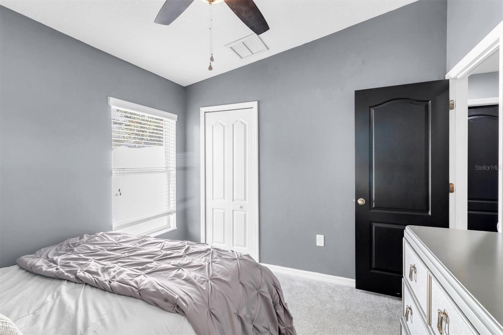 Image 18 of 27 For 12348 Field Point Way