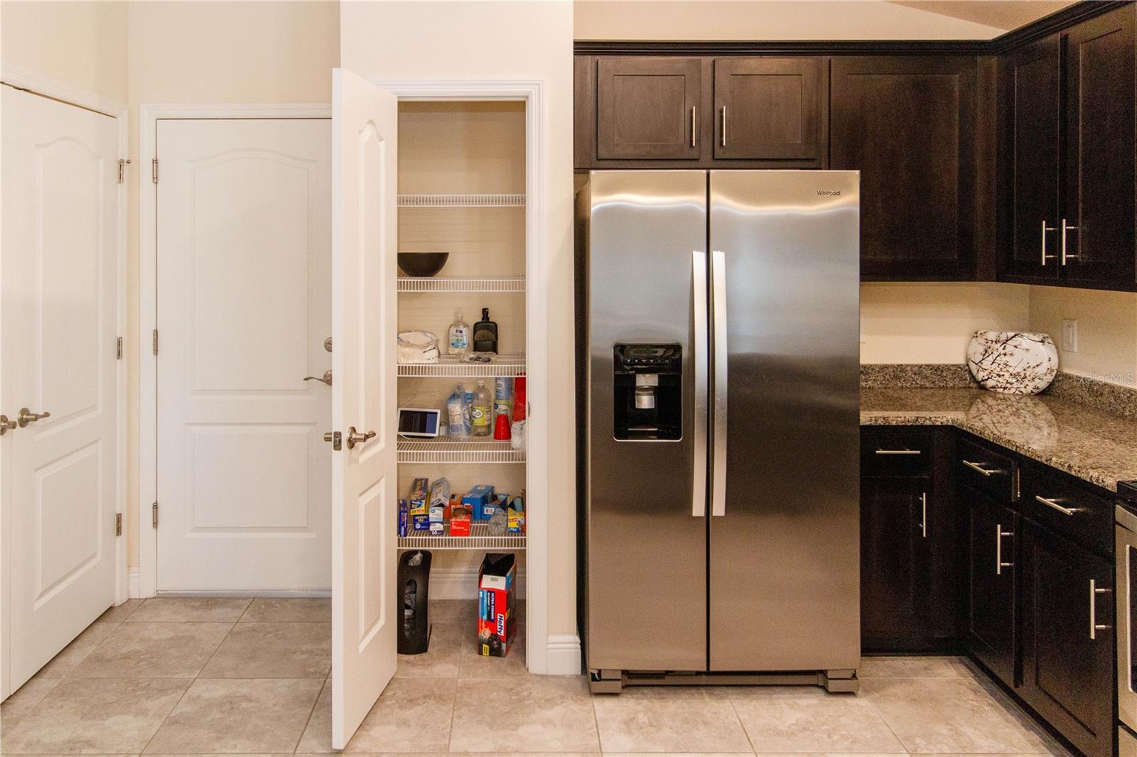 Image 13 of 46 For 14514 Potterton Circle