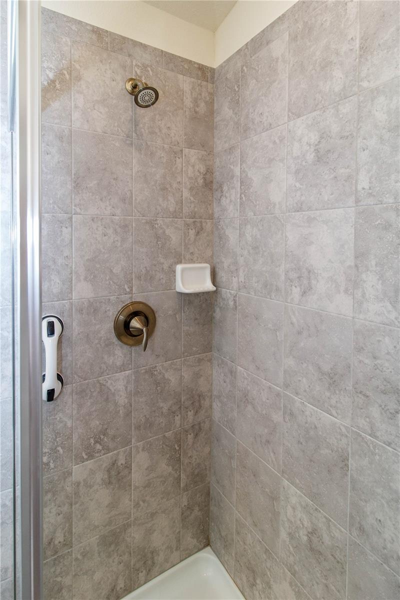 Image 22 of 46 For 14514 Potterton Circle