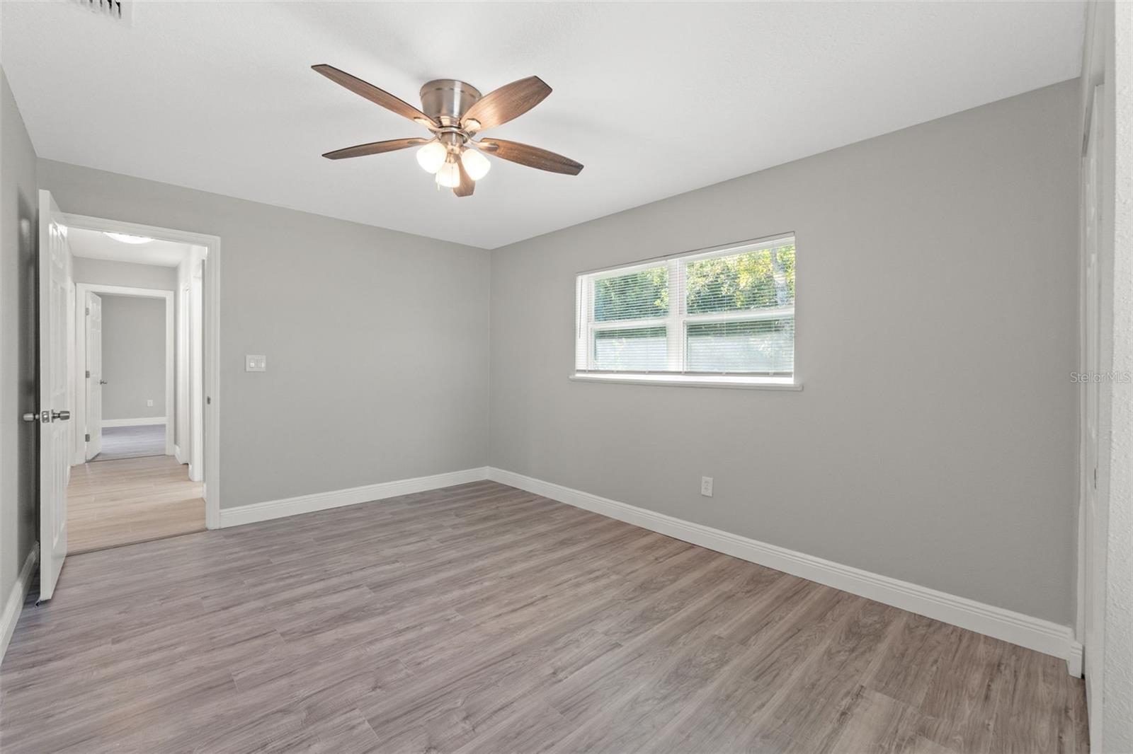 Image 12 of 40 For 11348 Fool Duck Avenue