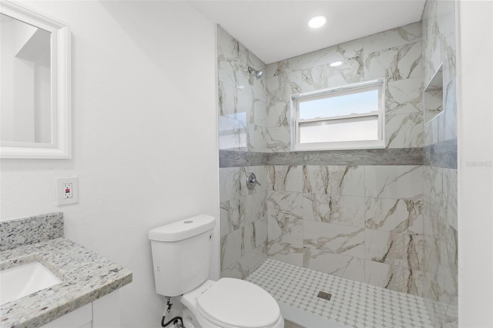 Image 21 of 40 For 11348 Fool Duck Avenue