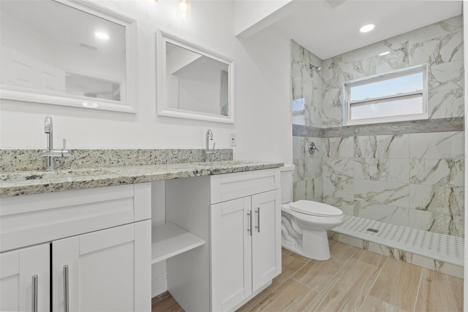 Image 22 of 40 For 11348 Fool Duck Avenue