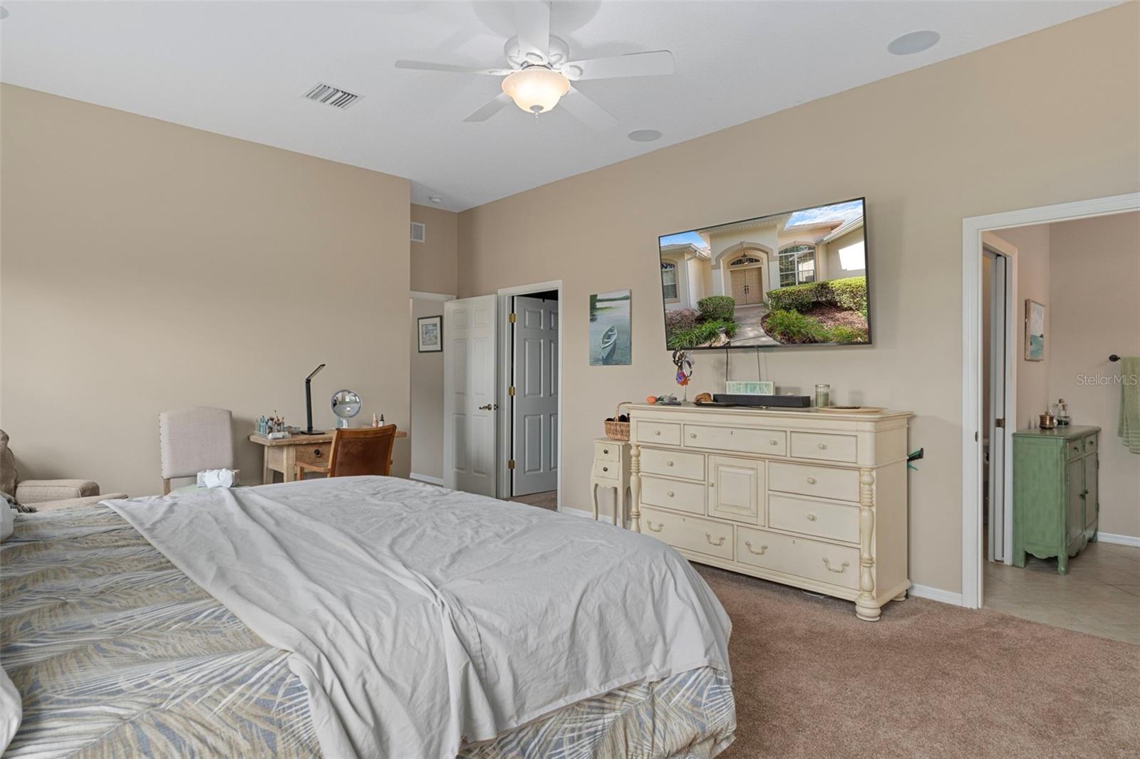 Listing photo id 31 for 4202 Pony Drive