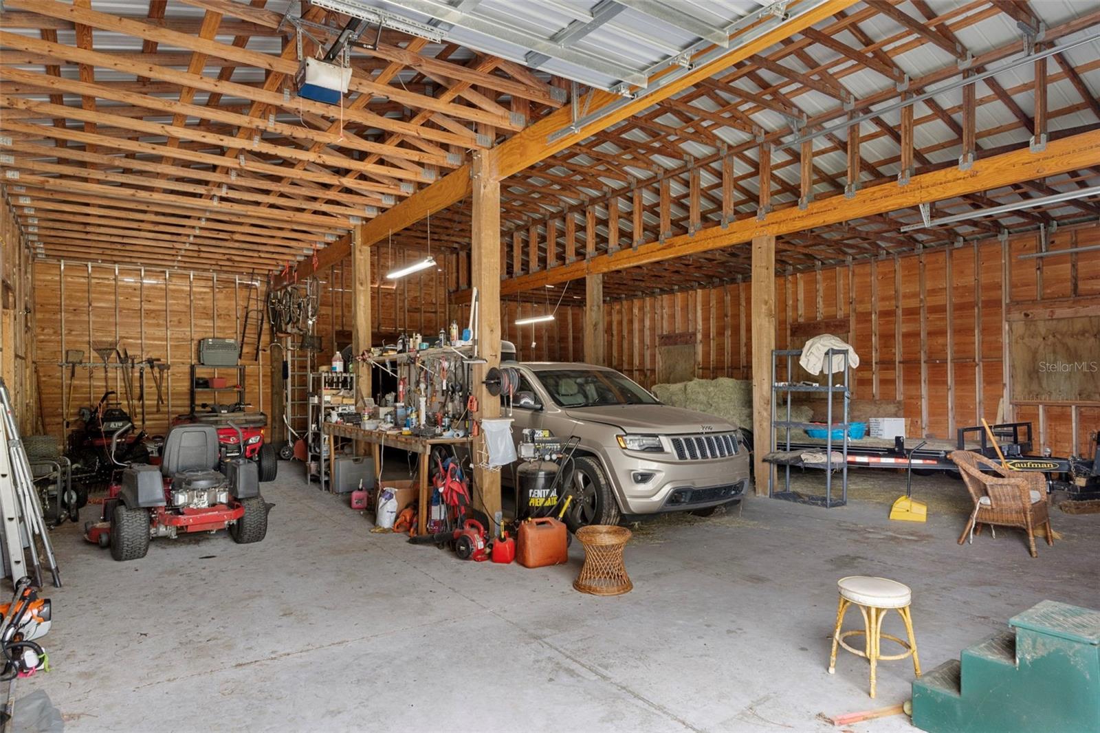 Listing photo id 49 for 4202 Pony Drive